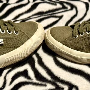 Superga Olive Green Women's Sneakers